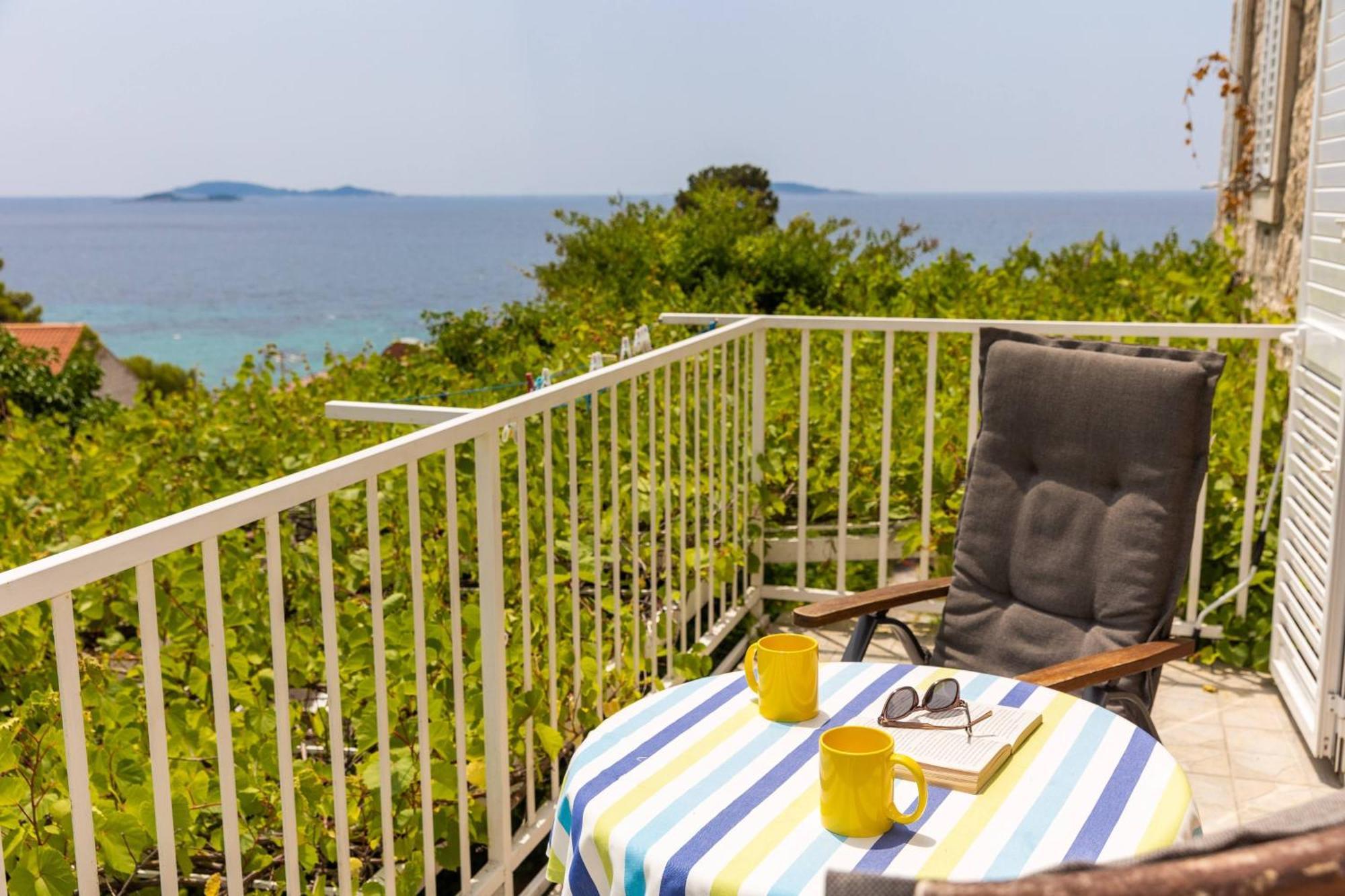 Apartments Mare Млини Номер фото