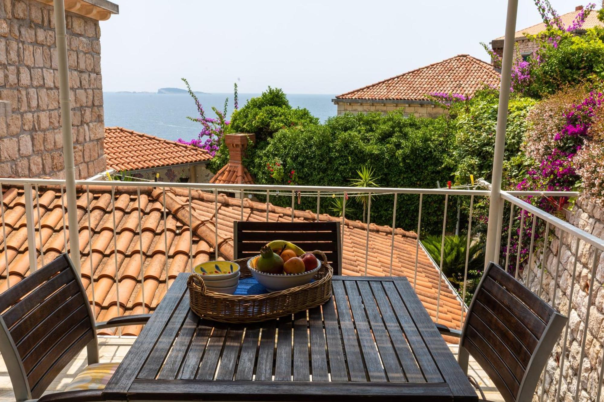 Apartments Mare Млини Номер фото