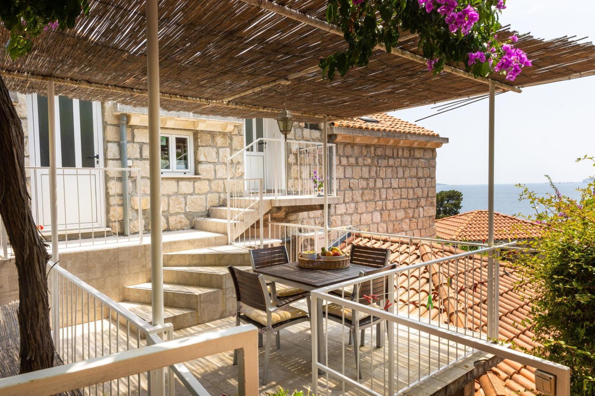 Apartments Mare Млини Номер фото
